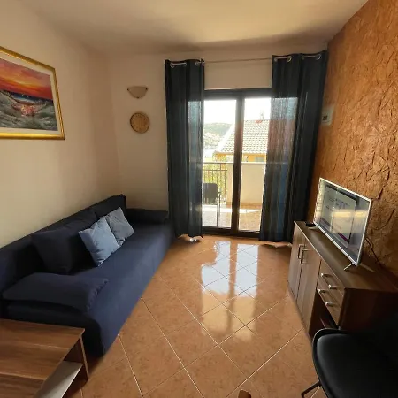 House Jakasa Apartment
