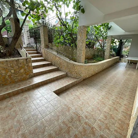 House Jakasa *