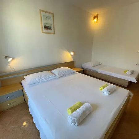 Apartment House Jakasa Trogir